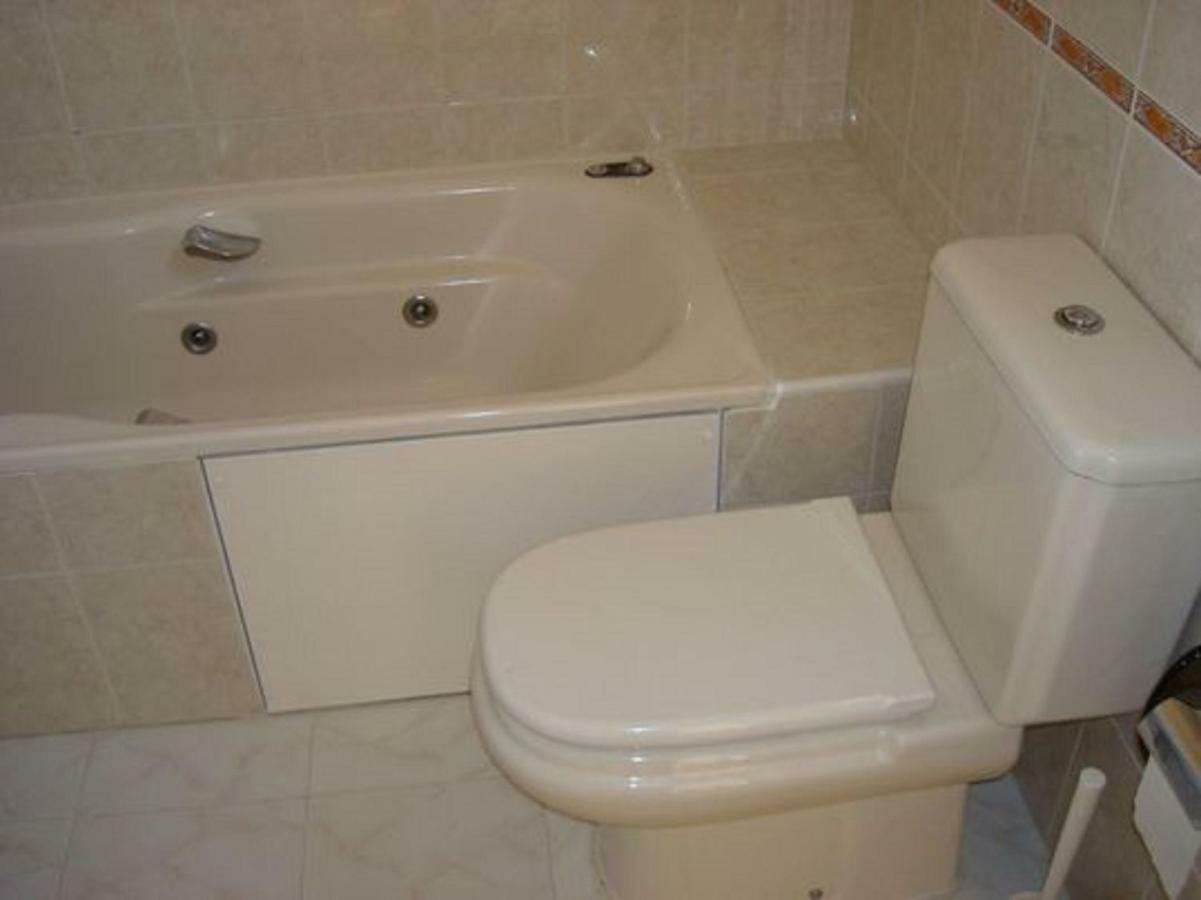 Alameda Del Tormes Apartman Santa Marta de Tormes Kültér fotó