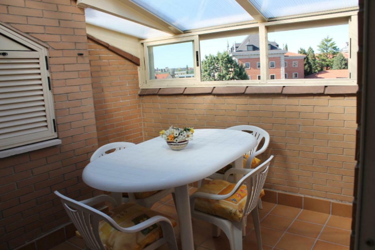 Alameda Del Tormes Apartman Santa Marta de Tormes Kültér fotó
