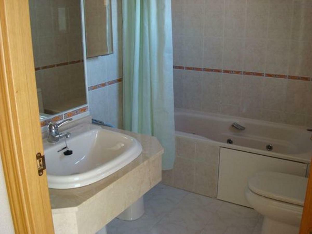 Alameda Del Tormes Apartman Santa Marta de Tormes Kültér fotó